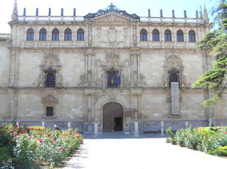 Fachada de la sede del INAP en Alcalá de Henares